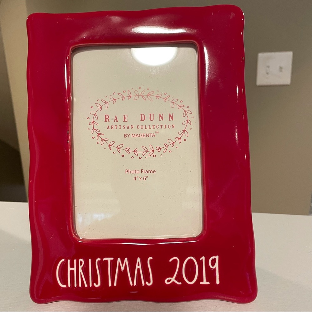 Rae Dunn “Christmas 2019” Picture frame